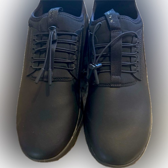 Professional Medical/nurse Sneaker Brand new! .  Huge Discount!! - Picture 2 of 6